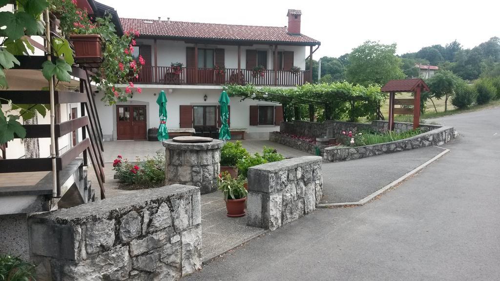 Homestead Vrbin Divača Esterno foto
